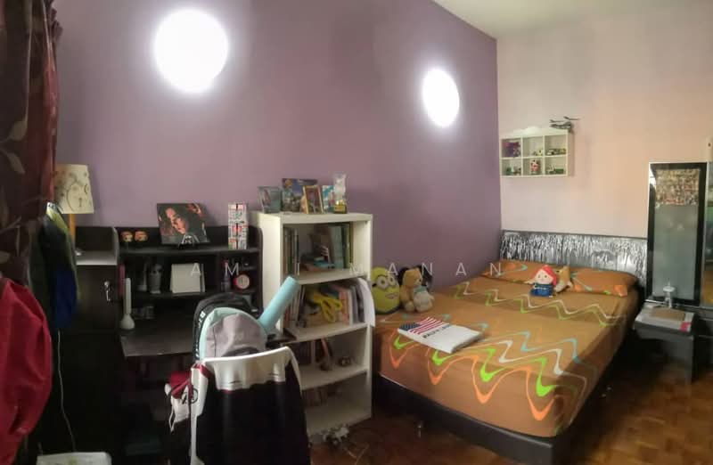 Rumah Teres 2 Tingkat untuk Dijual di Damansara Damai (Selangor) - Amni Manan - Bedroom - PropertyGuru.com.my