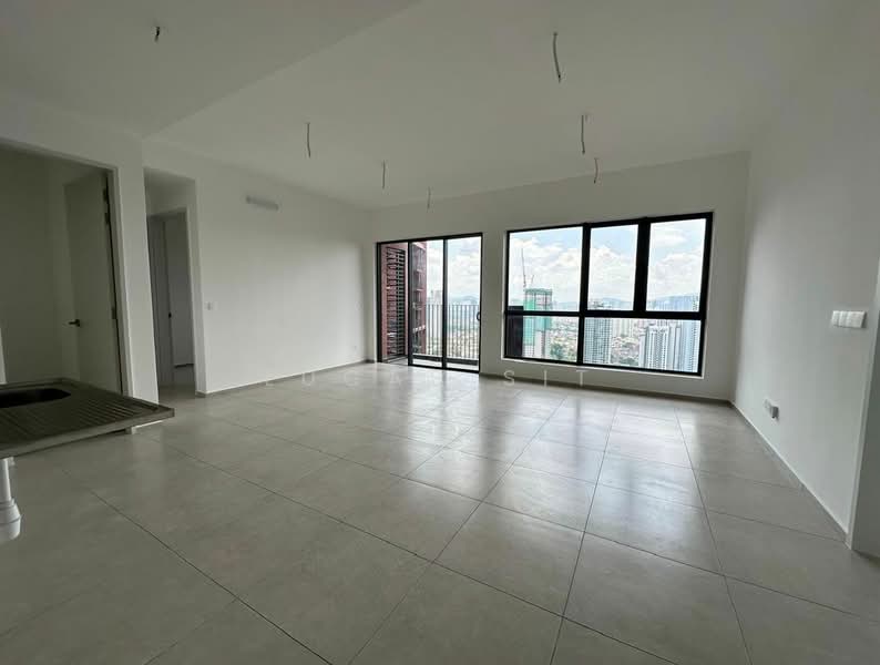 Condominium for Sale at EdgeWood Residences @ SkySanctuary - Lucas Sit - Living Room - PropertyGuru.com.my