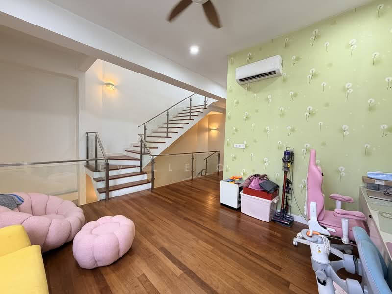 Rumah Teres 3 Tingkat untuk Dijual di Puchong (Selangor) - Evelle Chan - Living Room - PropertyGuru.com.my