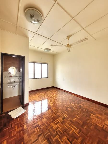 2-storey Terraced House for Sale in Taman Puncak Jalil (Seri Kembangan) - Azim Othman - Interior - PropertyGuru.com.my