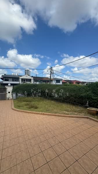 For Rent - Taman Pelangi
