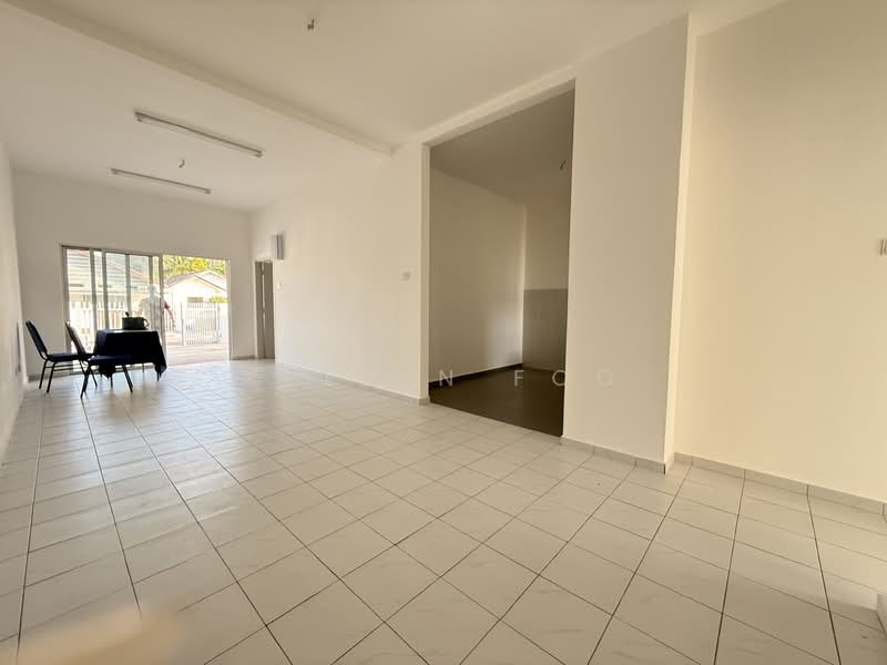Rumah Teres 1 Tingkat untuk Dijual di Ayer Keroh (Melaka) - Kellyn Foo - Living Room - PropertyGuru.com.my