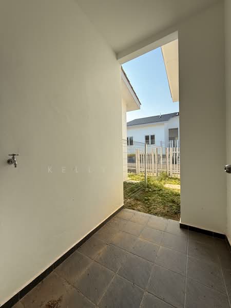 Rumah Teres 1 Tingkat untuk Dijual di Ayer Keroh (Melaka) - Kellyn Foo - Exterior - PropertyGuru.com.my