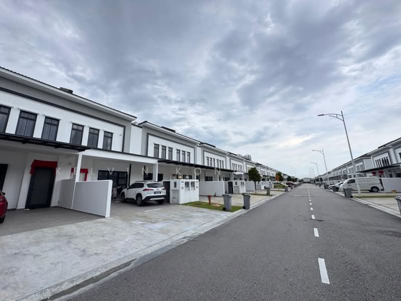 2-storey Terraced House for Sale in Iskandar Puteri (Nusajaya) (Johor) - Kelvin Kong Wren - Exterior - PropertyGuru.com.my