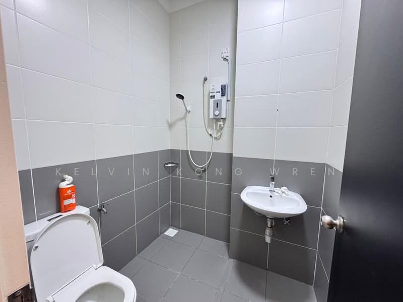 2-storey Terraced House for Sale in Iskandar Puteri (Nusajaya) (Johor) - Kelvin Kong Wren - Bathroom - PropertyGuru.com.my