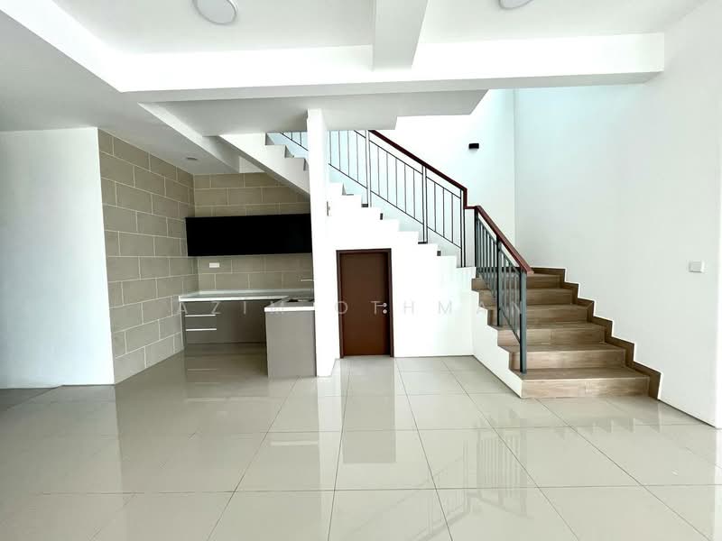 Semi-Detached House for Rent in Perdana Lakeview East (Cyberjaya) - Azim Othman - Interior - PropertyGuru.com.my