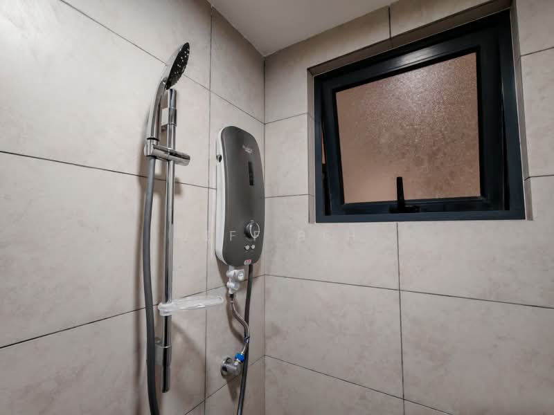 Servis Apartment untuk Disewa di M Luna - Jeff Beh - Bathroom - PropertyGuru.com.my