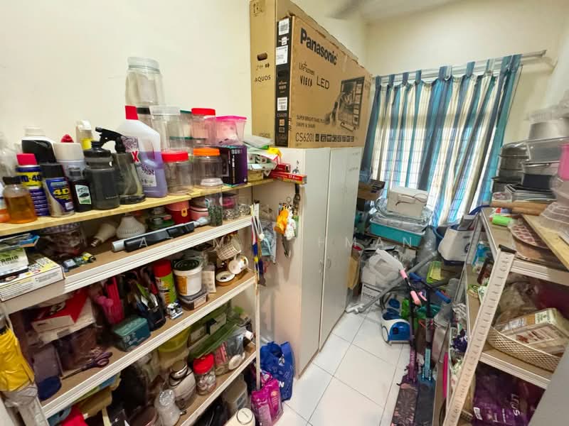 Semi-Detached House for Sale in Jenjarom (Selangor) - Azim Othman - Interior - PropertyGuru.com.my