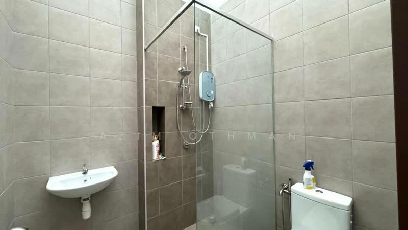2-storey Terraced House for Rent in Setia Safiro (Cyberjaya) - Azim Othman - Bathroom - PropertyGuru.com.my