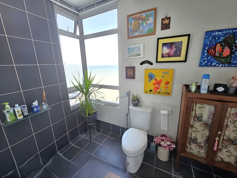 Condominium for Rent at 10 Island Resort - Adren Goh - Bathroom - PropertyGuru.com.my