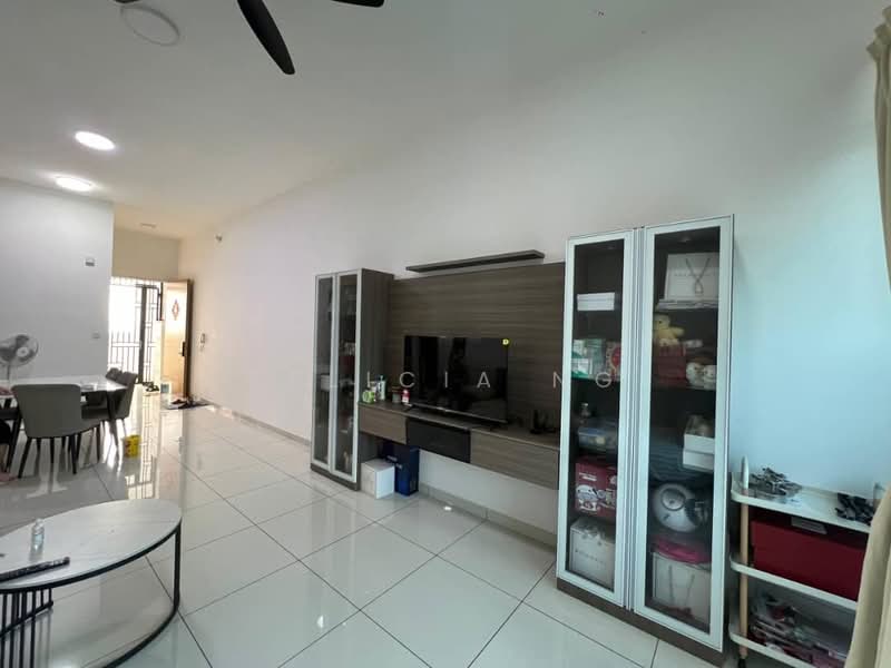 Servis Apartment untuk Disewa di The Cruise Residence - Felicia Ng - Living Room - PropertyGuru.com.my