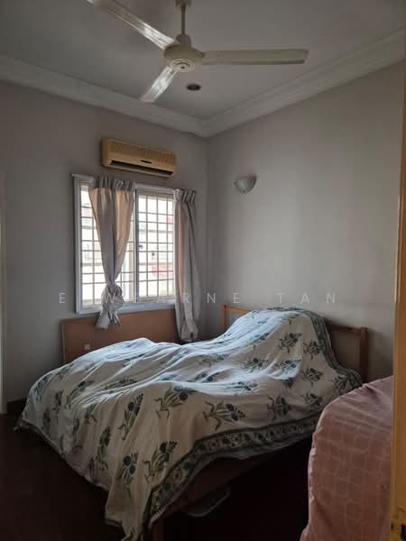 Rumah Teres 2 Tingkat untuk Disewa di Mutiara Damansara (Petaling Jaya) - E Wearne Tan - Bedroom - PropertyGuru.com.my