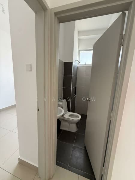 Rumah Teres 2 Tingkat untuk Dijual di Bandar Penawar (Kota Tinggi) - Eva Siow - Bathroom - PropertyGuru.com.my