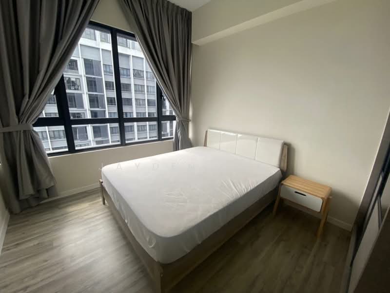 Servis Apartment untuk Disewa di Millerz Square - Jayden Loke - Bedroom - PropertyGuru.com.my