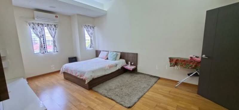 3-storey Terraced House for Sale in Taman Sri Gadong (Klang) - Stephanie Lim - Bedroom - PropertyGuru.com.my