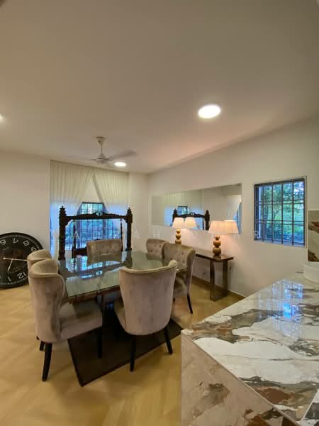 Kondominium untuk Disewa di Seri Maya Condominium - Nadrah Omar - Dining Room - PropertyGuru.com.my