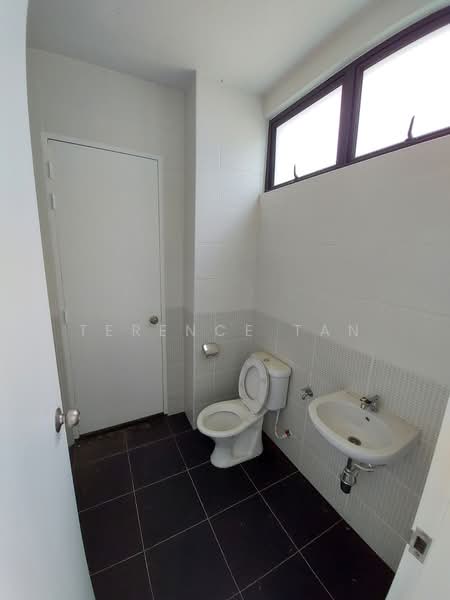 Rumah Teres 2 Tingkat untuk Dijual di Kota Masai (Pasir Gudang) - Terence Tan - PropertyGuru.com.my