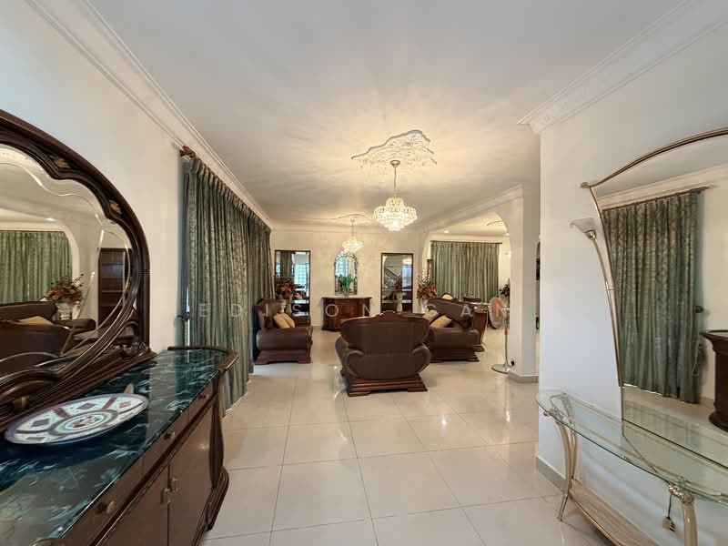 Rumah Banglo untuk Dijual di Seksyen 14 (Petaling Jaya) - Edison Gan - Living Room - PropertyGuru.com.my