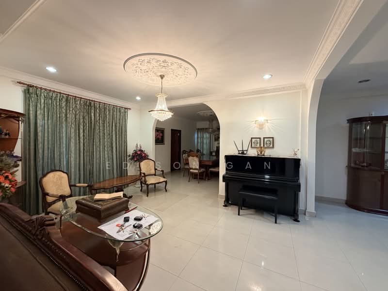 Rumah Banglo untuk Dijual di Seksyen 14 (Petaling Jaya) - Edison Gan - Living Room - PropertyGuru.com.my