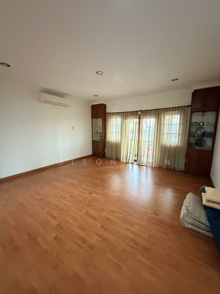 Rumah Banglo untuk Dijual di Seksyen 14 (Petaling Jaya) - Edison Gan - Living Room - PropertyGuru.com.my