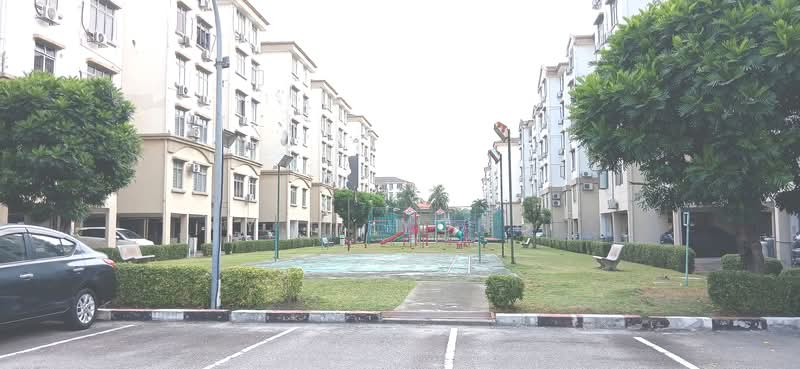 Pangsapuri untuk Dijual di Subang Perdana Goodyear Court 7 - Y.L. Yong - Exterior - PropertyGuru.com.my