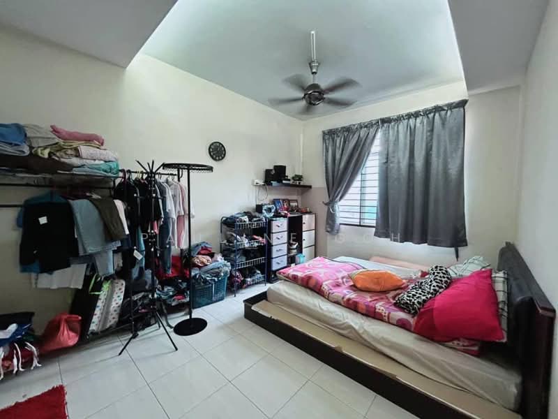 Apartment for Sale at Kipark Apartment - Pauline Goh - Bedroom - PropertyGuru.com.my