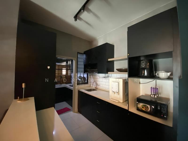 Condominium for Rent at The Haute Gurney - Nadrah Omar - Kitchen - PropertyGuru.com.my