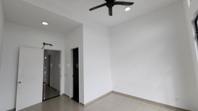 Rumah Teres 2 Tingkat untuk Dijual di Kota Masai (Pasir Gudang) - Terence Tan - PropertyGuru.com.my