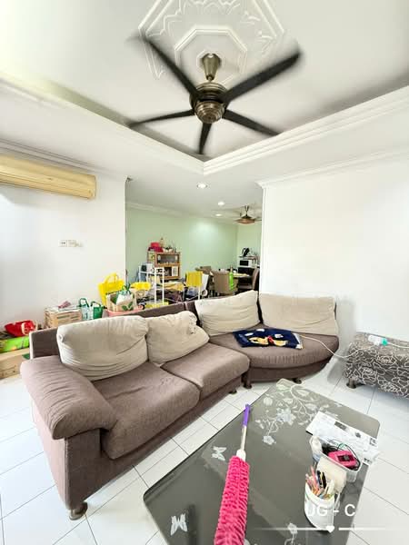 2-storey Terraced House for Sale in Setia Impian (Setia Alam) - Stephanie Lim - Living Room - PropertyGuru.com.my