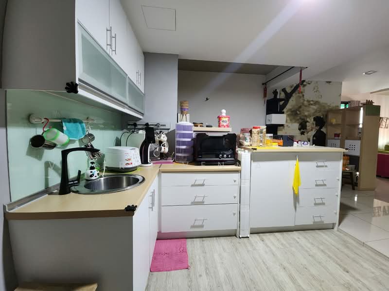 Condominium for Sale at Atmosfera Kondominium - Valerie Venna Hee - Kitchen - PropertyGuru.com.my