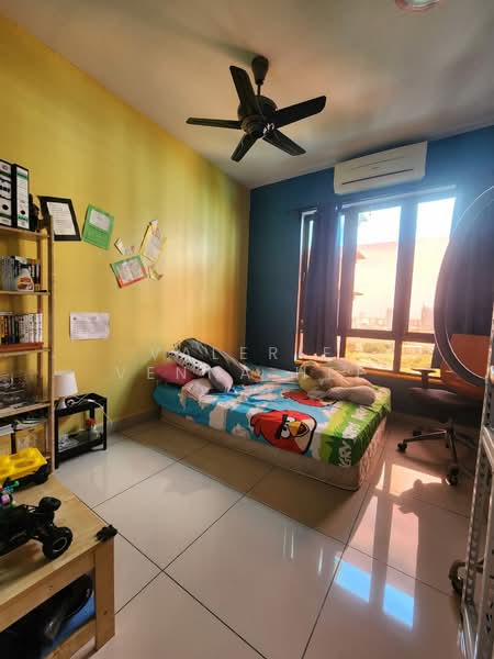 Condominium for Sale at Atmosfera Kondominium - Valerie Venna Hee - Bedroom - PropertyGuru.com.my