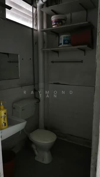 Rumah Flat untuk Dijual di Taman Paya Terubong - Raymond Tan - Bathroom - PropertyGuru.com.my