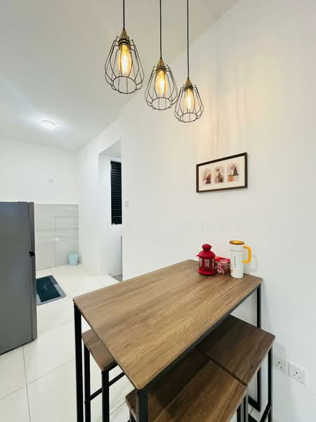 Service Residence for Rent at Vivo Executive Apartment - Cheau Chie Ooi - Dining Room - PropertyGuru.com.my