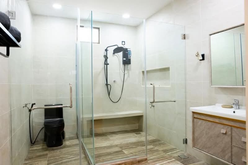 Rumah Teres 2 Tingkat untuk Dijual di Bandar Dato Onn (Tebrau) - DIDIE FARHAN - Bathroom - PropertyGuru.com.my