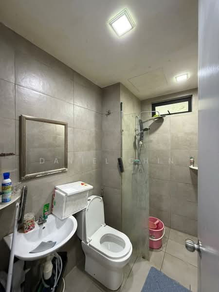 Servis Apartment untuk Disewa di KL Traders Square - Daniel Chin - Bathroom - PropertyGuru.com.my