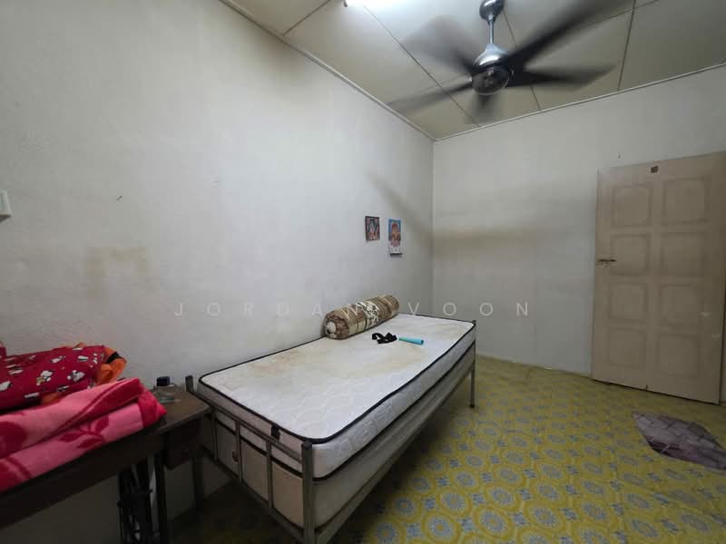 2-storey Terraced House for Sale in Taman Tuna (Seberang Jaya) - Jordan Voon - Bedroom - PropertyGuru.com.my