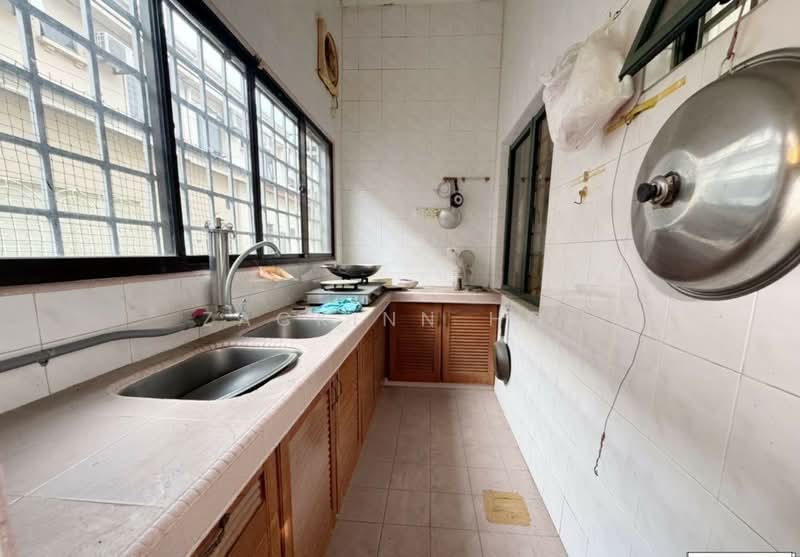 Rumah Teres 2 Tingkat untuk Dijual di Bandar Baru Klang (Klang) - Zackinn Hoi - Kitchen - PropertyGuru.com.my