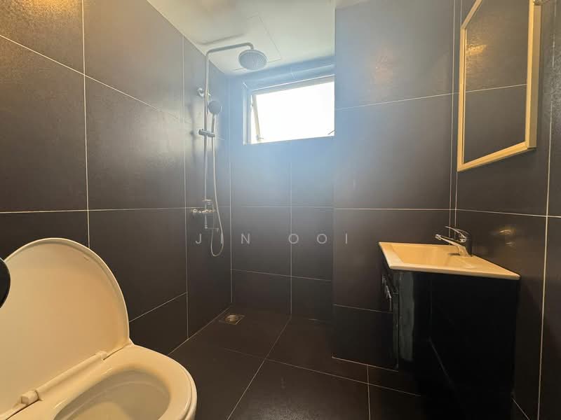 Condominium for Rent at Mont Kiara Pelangi - Jin Ooi - Bathroom - PropertyGuru.com.my