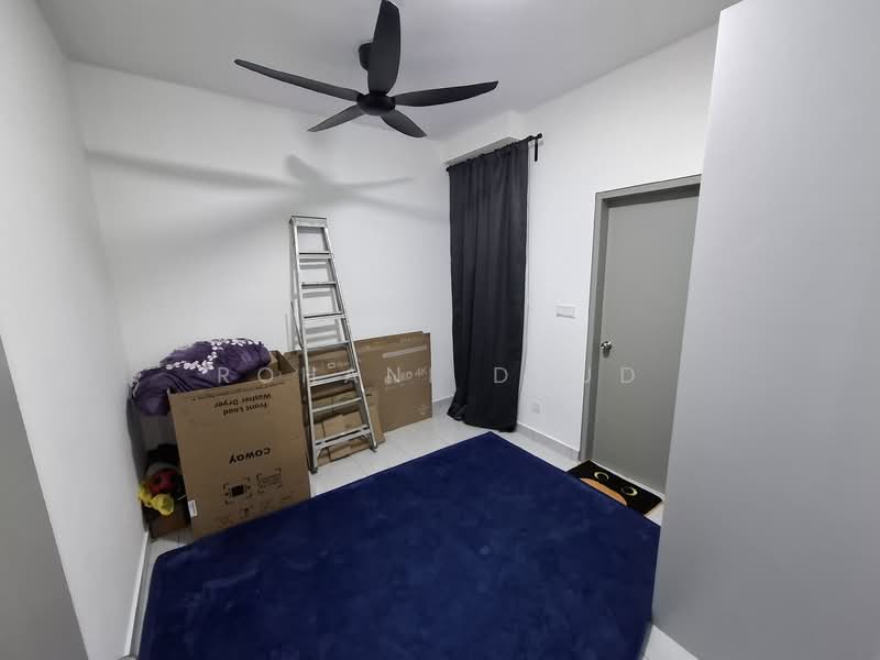 Apartment for Rent at Idaman Melur @ Cybersouth - Rohani Daud - Bedroom - PropertyGuru.com.my