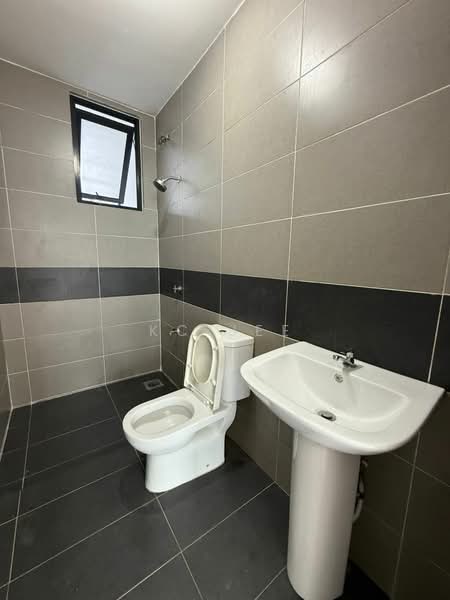 Condominium for Sale at P' Residence - KC Jee - Bathroom - PropertyGuru.com.my