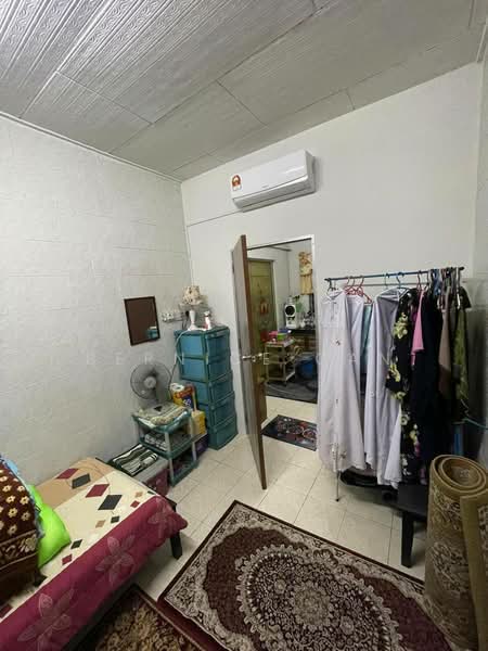 2-storey Terraced House for Sale in Taman Impian Emas (Skudai) - Bernice Gan - Bedroom - PropertyGuru.com.my