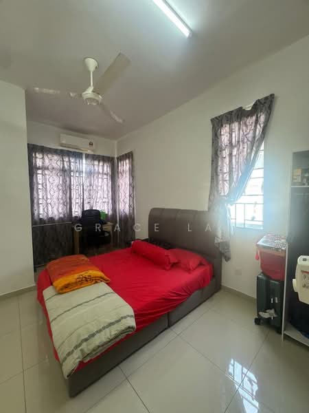 2-storey Terraced House for Rent in Bandar Rimbayu (Telok Panglima Garang) - Grace Lai - Bedroom - PropertyGuru.com.my
