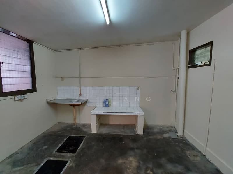 1-storey Terraced House for Sale in Taman Abad (Johor Bahru) - Jeff Ang - Kitchen - PropertyGuru.com.my