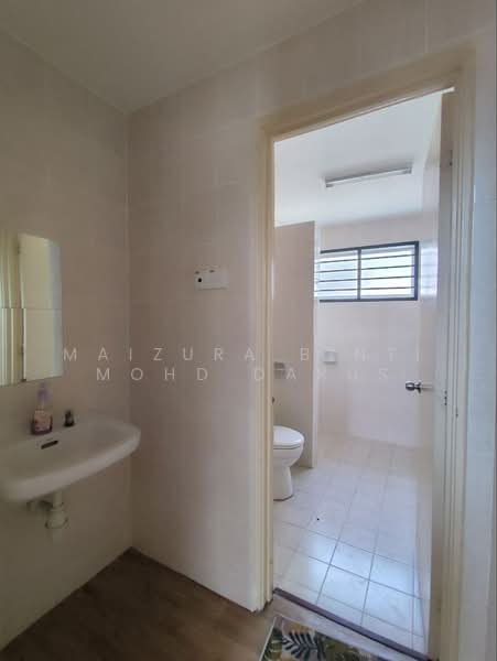 Bungalow for Sale in Mahkota Hills (Lenggeng) - Maizura binti Mohd Darus - Bathroom - PropertyGuru.com.my