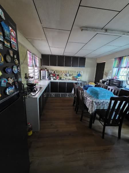 Bungalow for Sale in Taman Uda (Alor Setar) - Hasnizam . - Kitchen - PropertyGuru.com.my