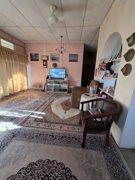 Bungalow for Sale in Taman Uda (Alor Setar) - Hasnizam . - Living Room - PropertyGuru.com.my