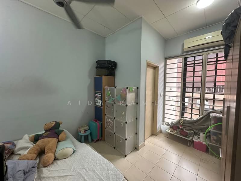 Rumah Teres 2 Tingkat untuk Dijual di Bukit Jelutong (Shah Alam) - Aida Ramli - Bedroom - PropertyGuru.com.my