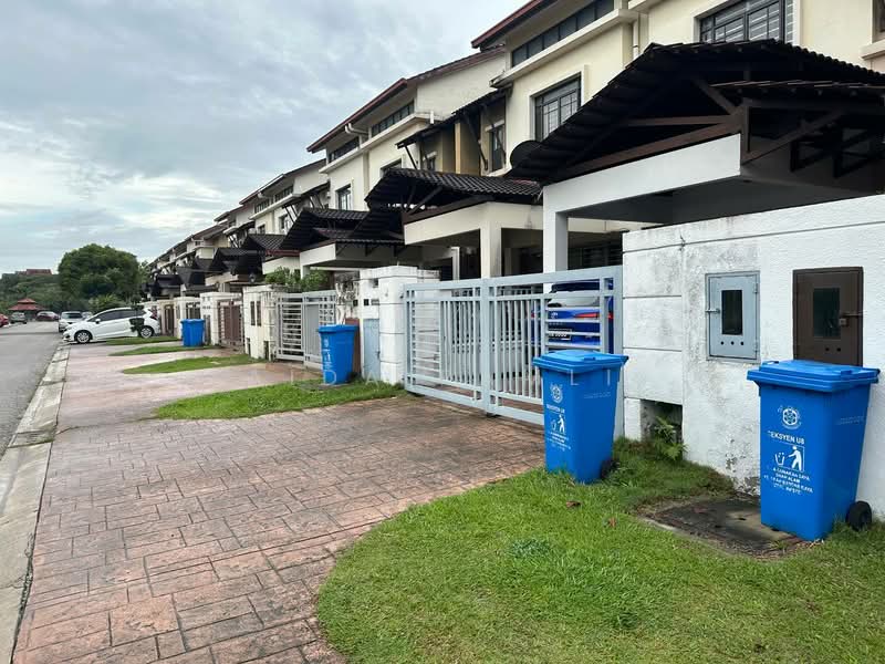 Rumah Teres 2 Tingkat untuk Dijual di Bukit Jelutong (Shah Alam) - Aida Ramli - Exterior - PropertyGuru.com.my