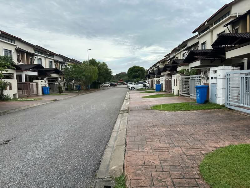 Rumah Teres 2 Tingkat untuk Dijual di Bukit Jelutong (Shah Alam) - Aida Ramli - Exterior - PropertyGuru.com.my