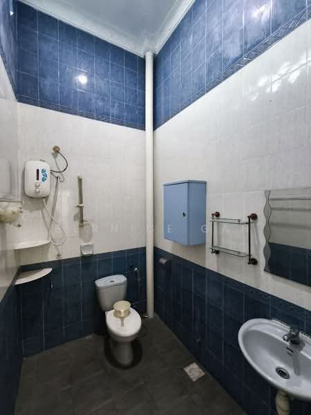 2-storey Terraced House for Sale in Iskandar Puteri (Nusajaya) (Johor) - Bernice Gan - Bathroom - PropertyGuru.com.my